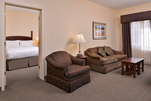 Гостиница Staybridge Suites Oklahoma City Airport by Ihg в Муре
