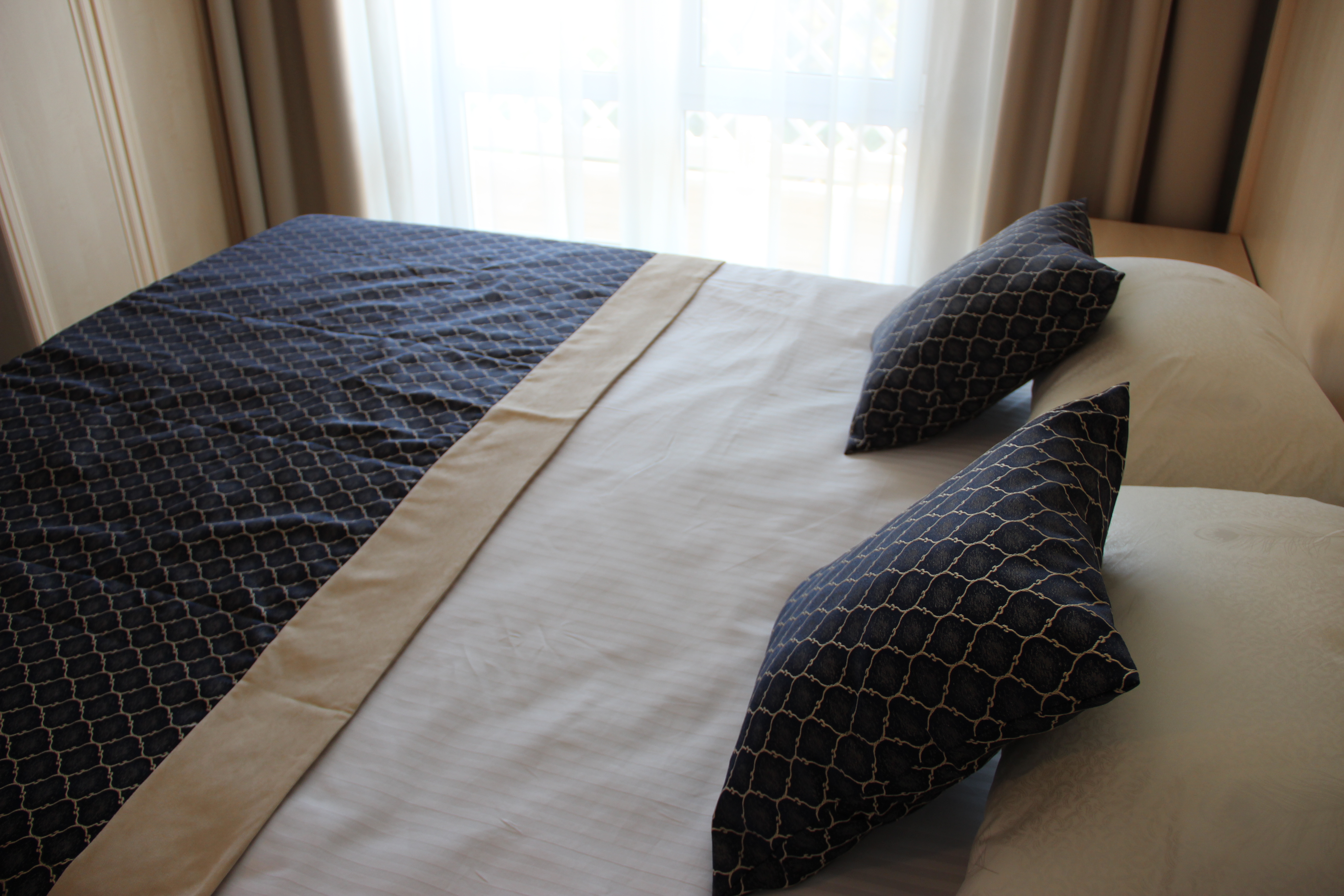 Фото Каштан