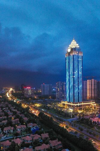 Гостиница Grand New Century Hotel Haining в Ханчжоу