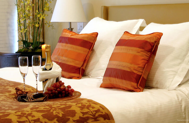 Фото Dolphin Bay Resort And SPA