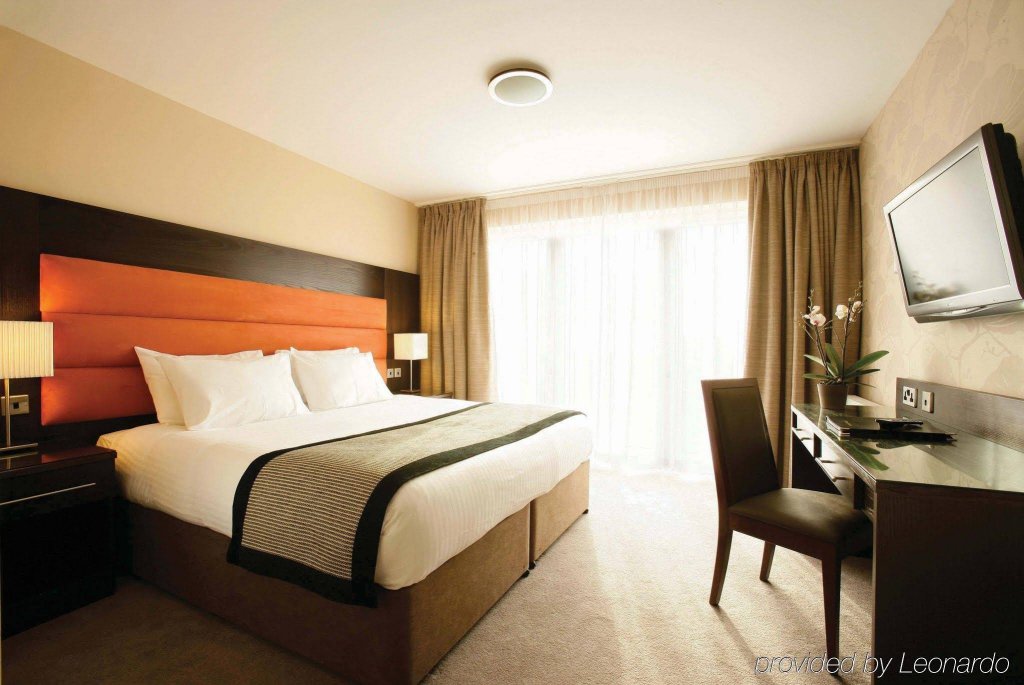 Фото Отель Leonardo Edinburgh Murrayfield