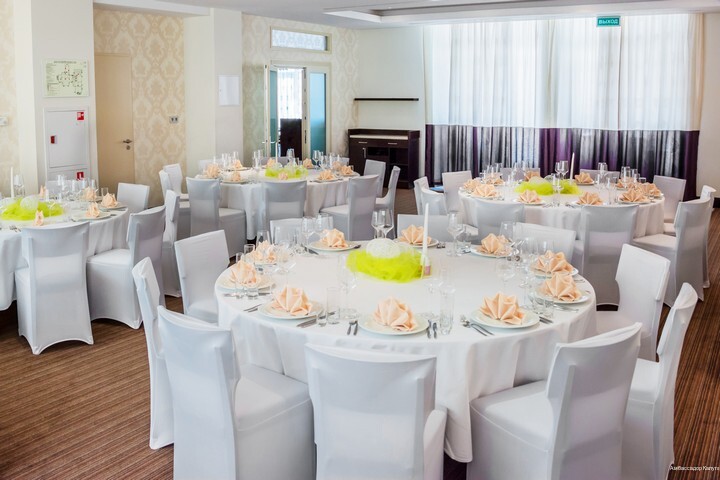 Фото Амбассадор Калуга