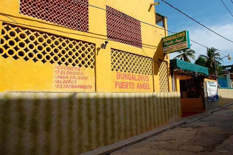 Фото Hotel Bungalows Puerto Angel