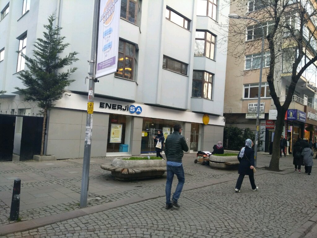 Mantenimiento de redes eléctricas Enerjisa Müşteri Hizmetleri Merkezi, , foto