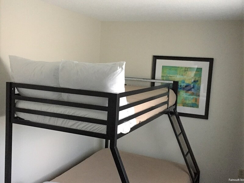 Фото Falmouth Inn