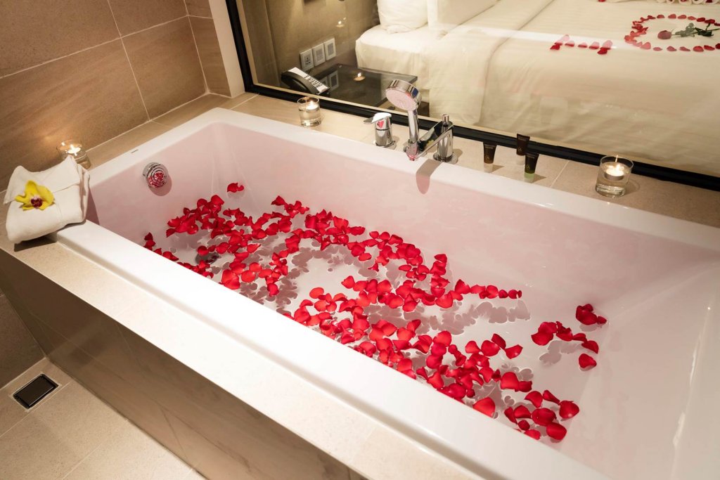 Фото DQua Hotel and Apartment