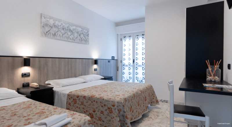 Фото Hotel Saint Tropez