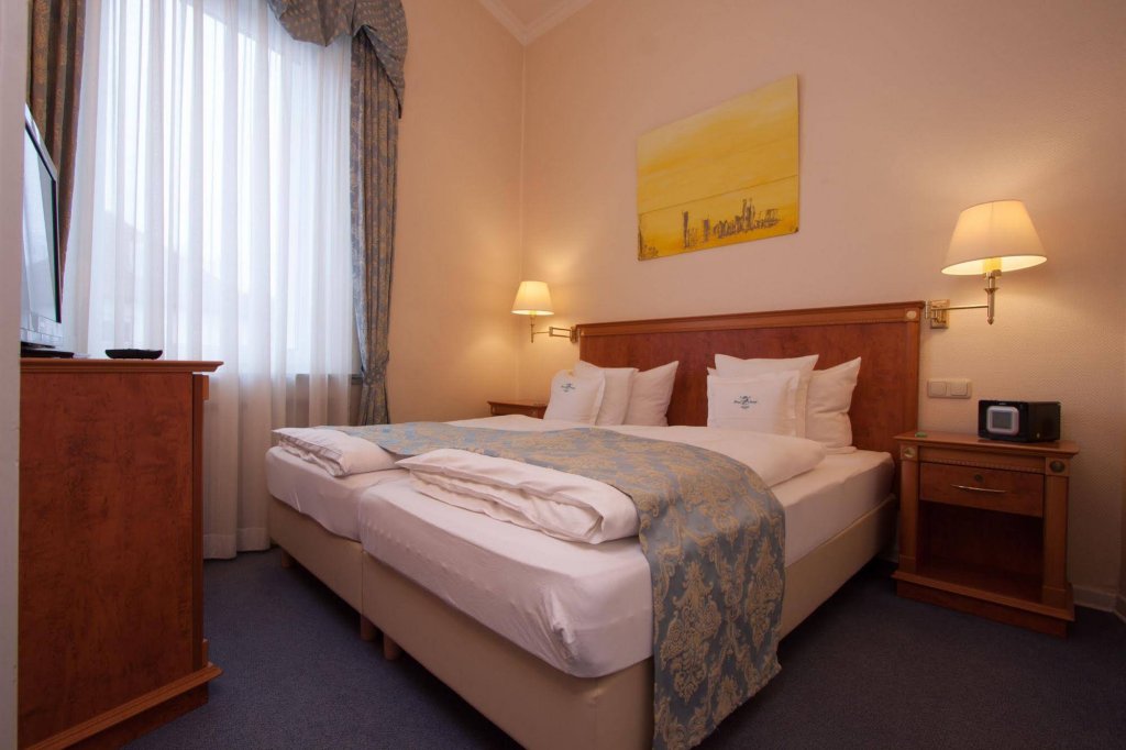 Фото Budget by Hotel Savoy Hannover