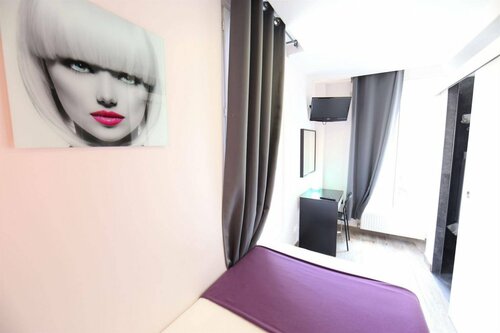 Гостиница Sweet Hotel в Париже