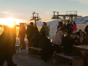 Cry d'Er Club d'Altitude (Valais, Sierre, Route des Barzettes, 1), restaurant