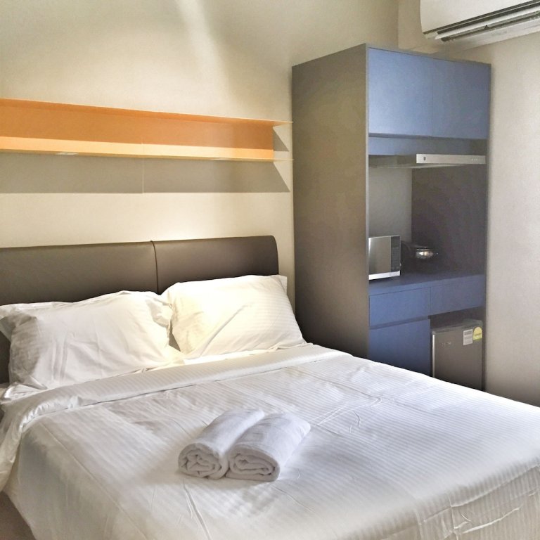 Фото Greatwood Residence at Devonshire