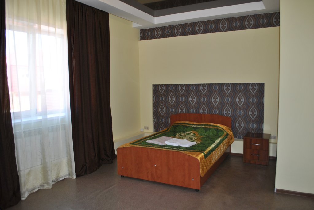 Фото Милана