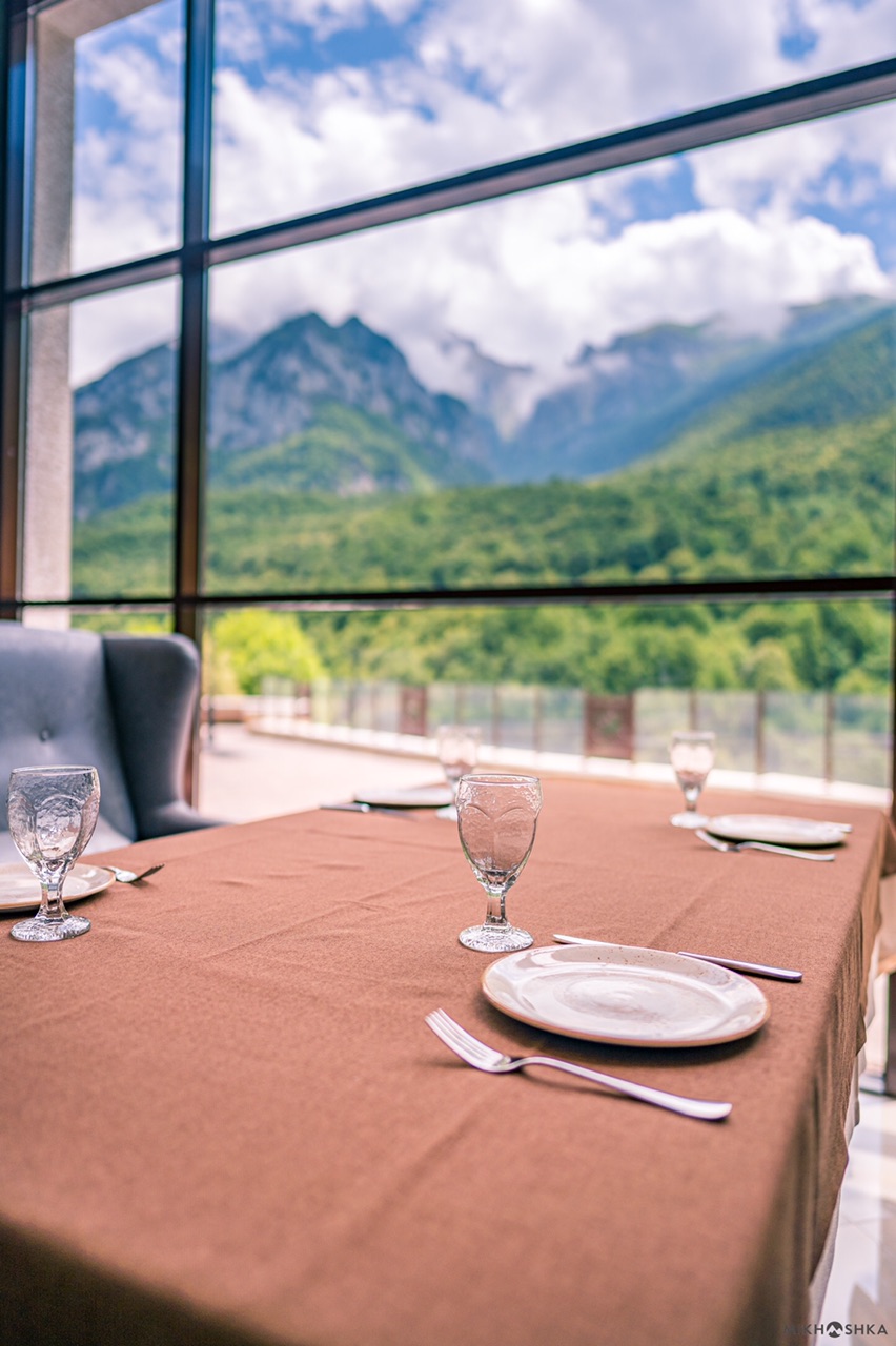 Фото Forrest Terrace Hotel