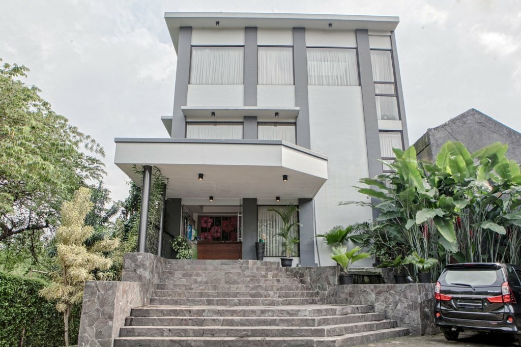 Hotel RedDoorz near Maranatha University 2, Bandung, photo