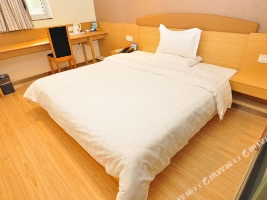 Фото 7 Days Inn Guangzhou Baiyun Yongtai Metro 2nd Branch