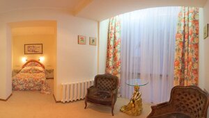 Pride Hotel