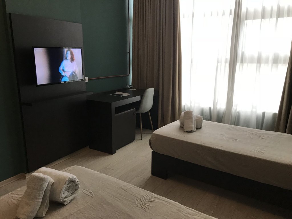 Фото Arc Hotel Tirana