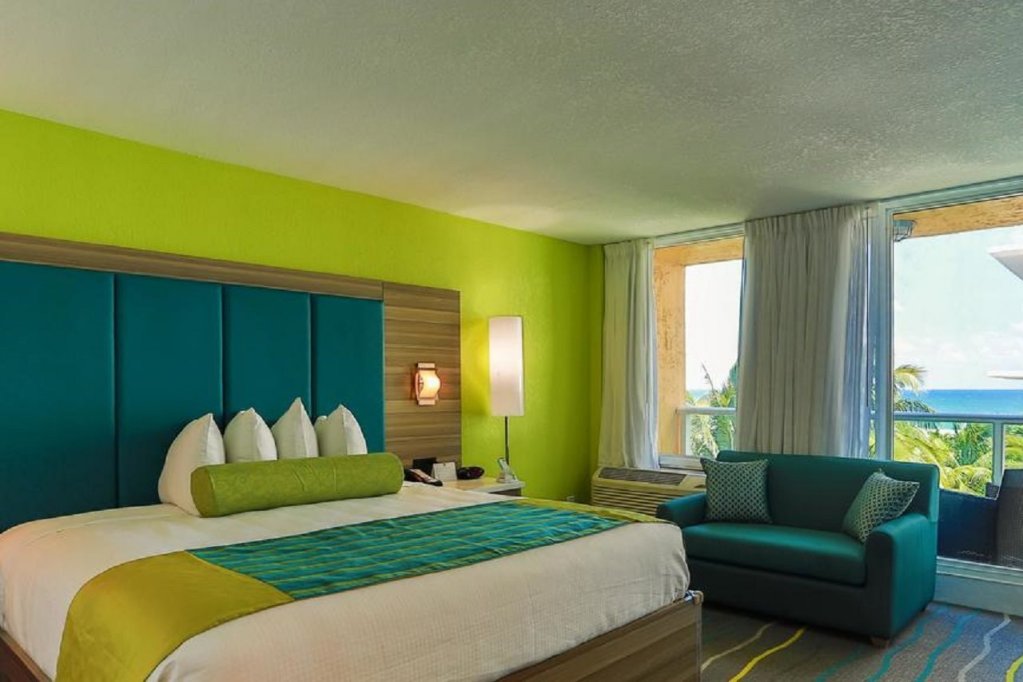 Фото Best Western Plus Oceanside Inn