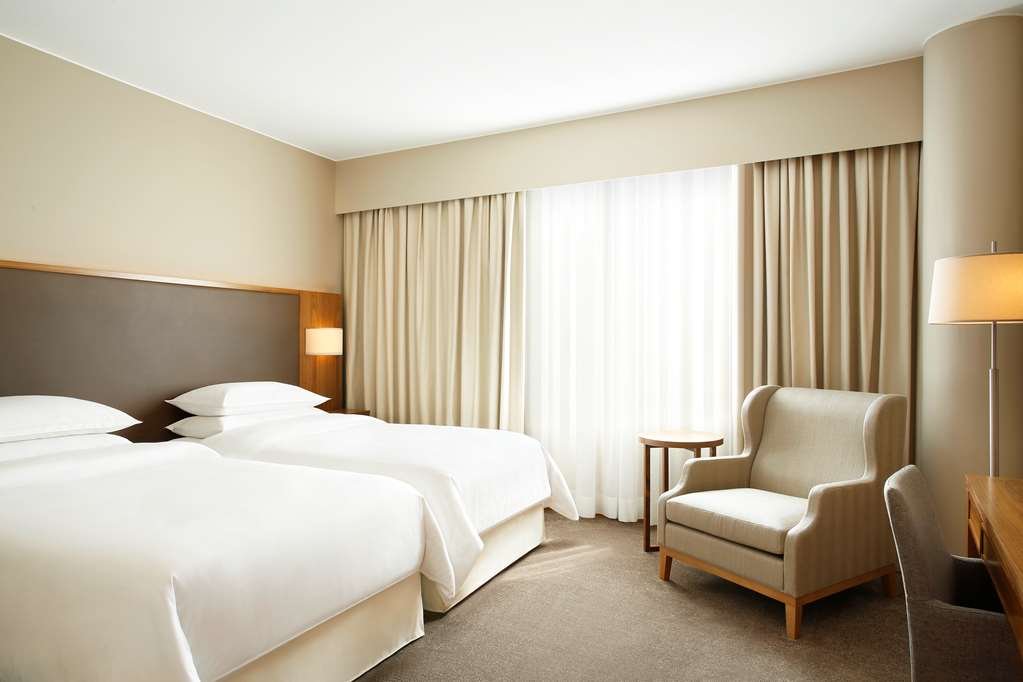 Фото Sheraton Lake Como Hotel