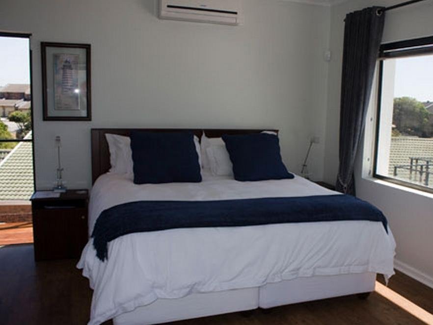 Фото Ahoy Boutique Hotel