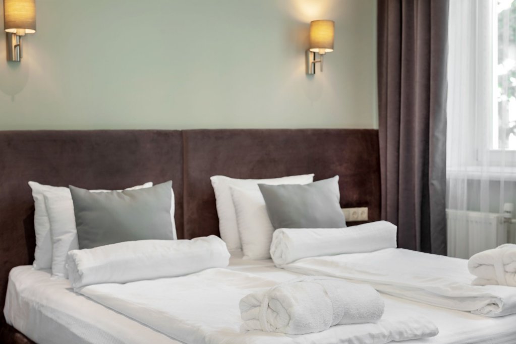 Фото Гостиница Дипломат