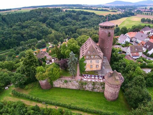 Внешний вид отеля Hotel Burg Trendelburg в Трендельбурге, фото 1
