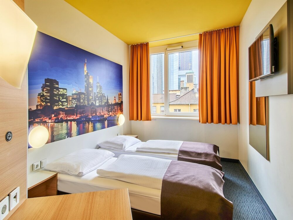 Фото B&b Hotel Frankfurt-Hbf