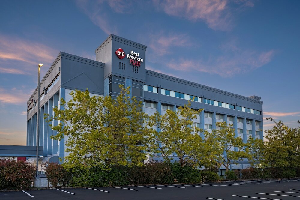 Фото Comfort Inn & Suites Downtown Tacoma