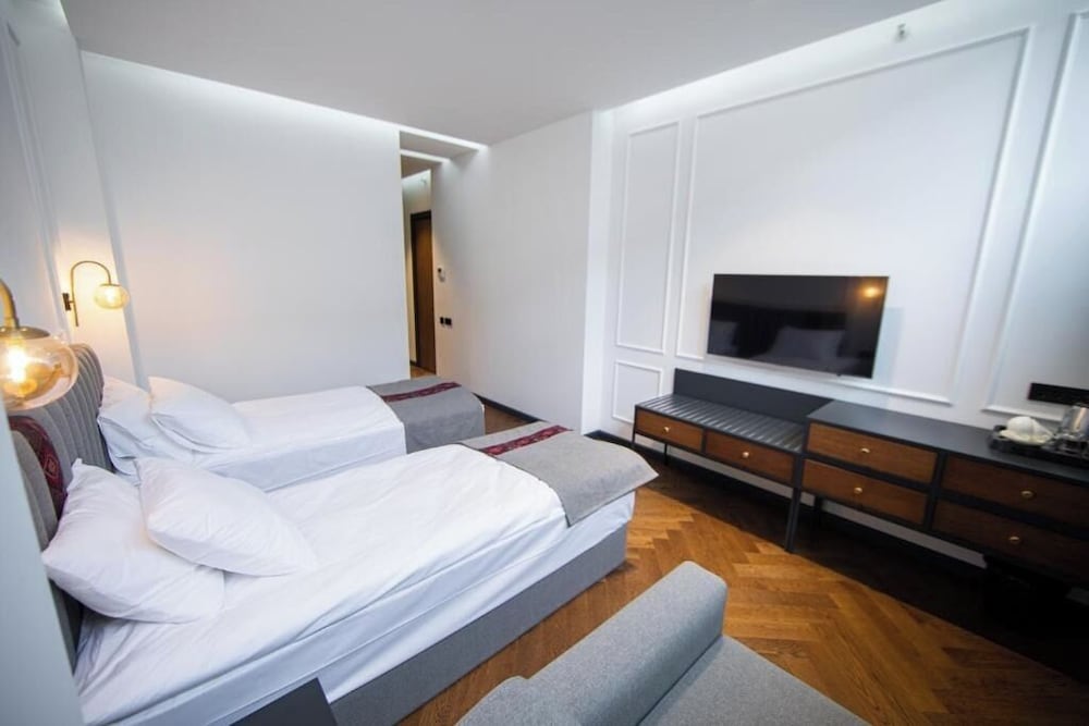 Фото Molokan Inn Hotel