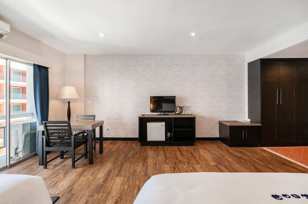 Фото Kokotel Pattaya South Beach