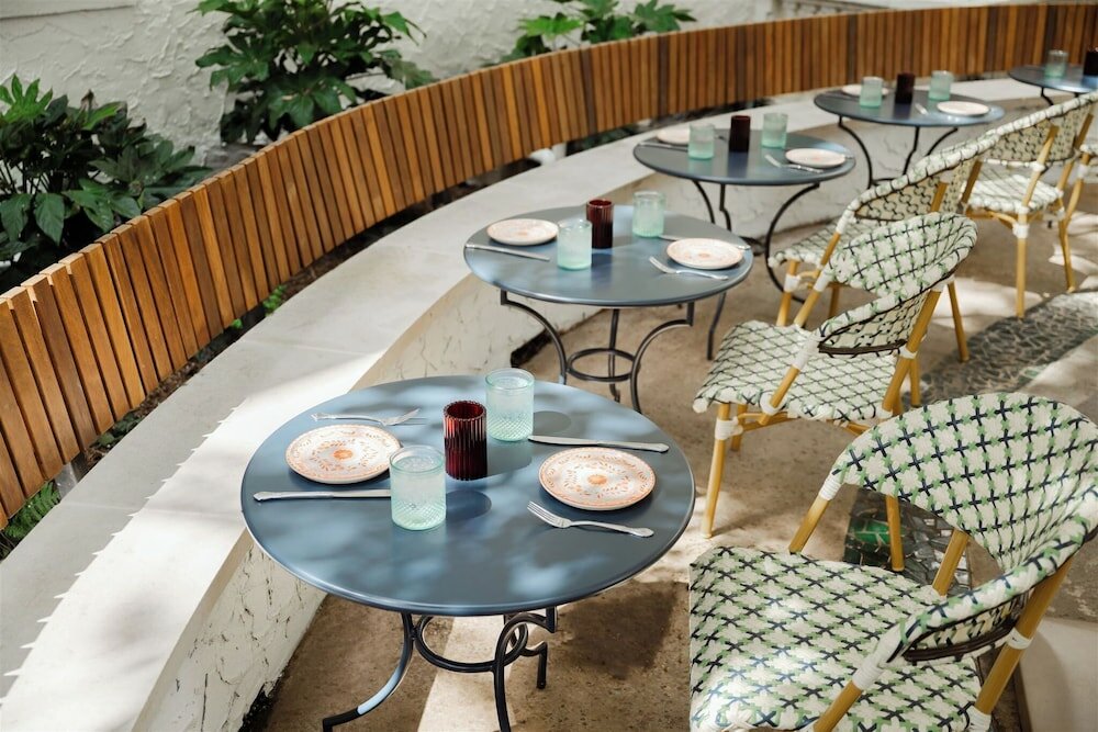 Фото Artmore Hotel - Midtown