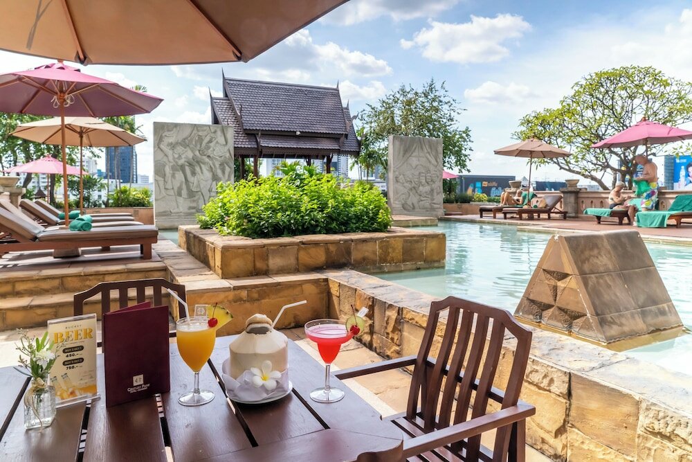 Фото Century Park Hotel