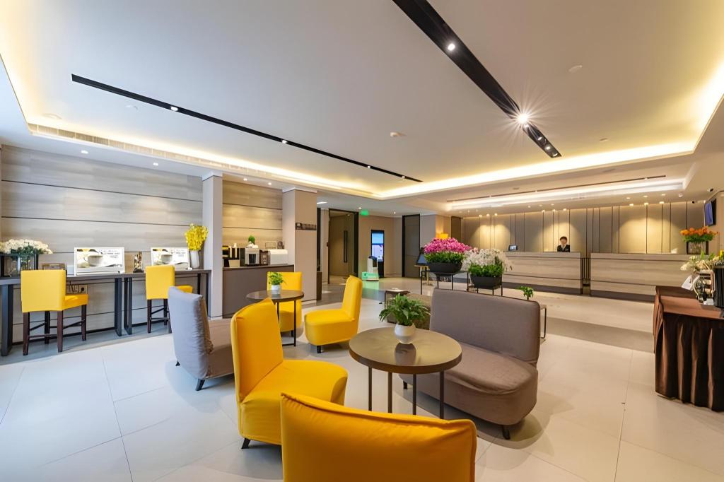 Фото Homeinn Plus Hotel (Beijing Guomao Heshenghui)