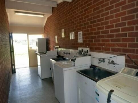 Гостиница Parkview Motor Inn Parkes в Парксе