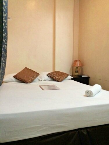 Гостиница D'Narra Hotel and Restobar в Ормоке
