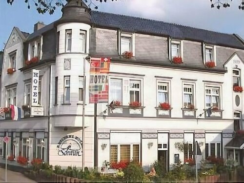 Гостиница Zum Schwan AmbientHotel в Гельзенкирхене