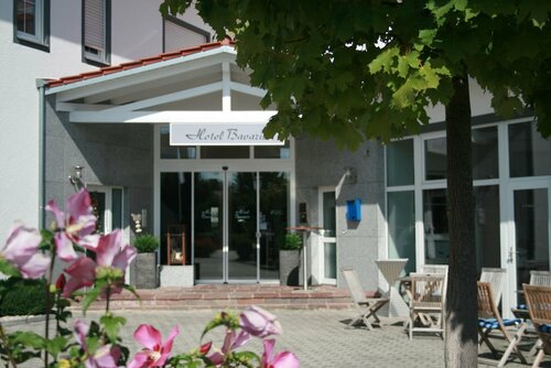 Гостиница Hotel Bavaria в Дингольфинге