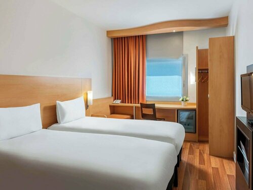 Гостиница Ibis Izmir Alsancak в Конаке
