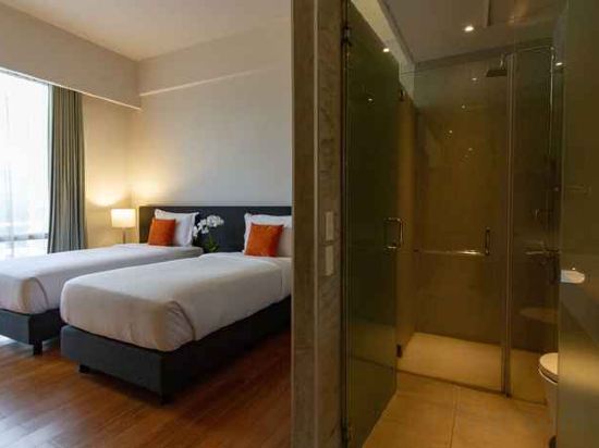 Фото Privato Quezon City