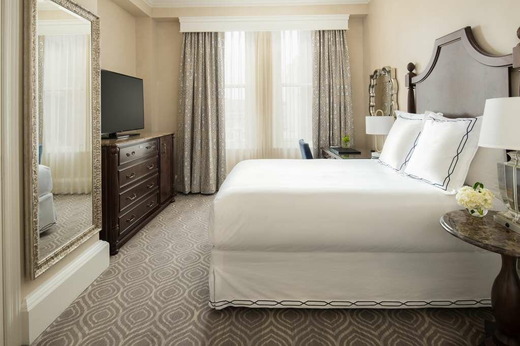 Фото The Roosevelt New Orleans, A Waldorf Astoria Hotel