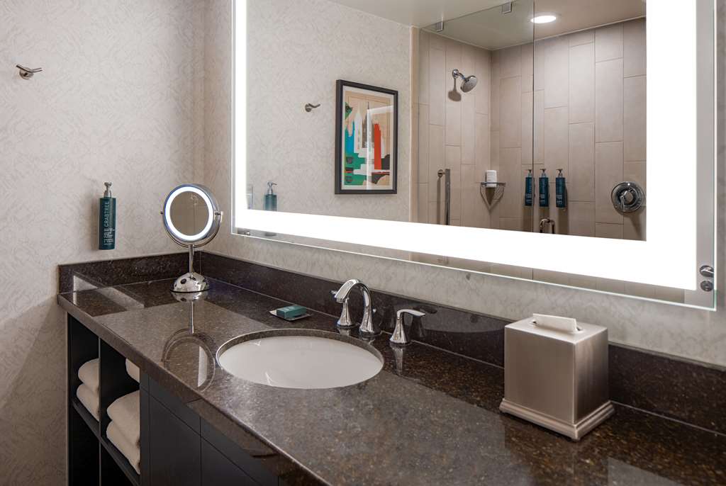 Фото DoubleTree Suites by Hilton Hotel Salt Lake City