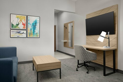 Гостиница Holiday Inn Express Hotel & Suites Dfw West - Hurst, an Ihg Hotel в Херсте