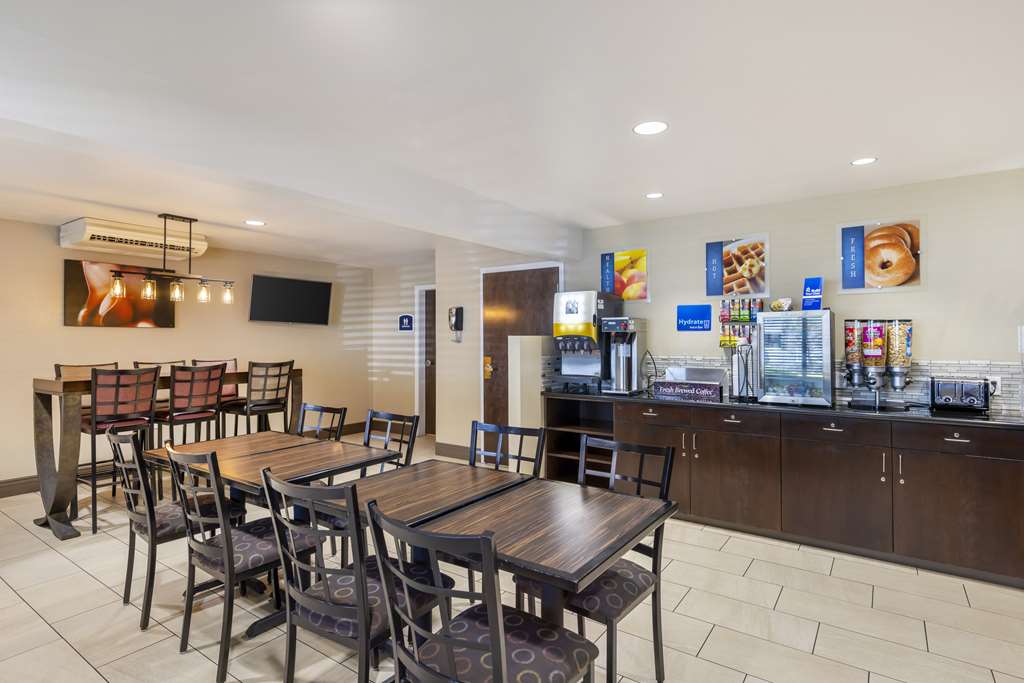 Фото Best Western Fallon Inn & Suites