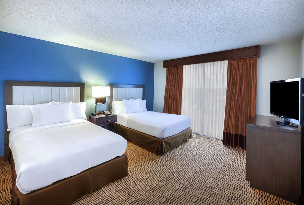 Фото Embassy Suites Hotel Dallas Market Center