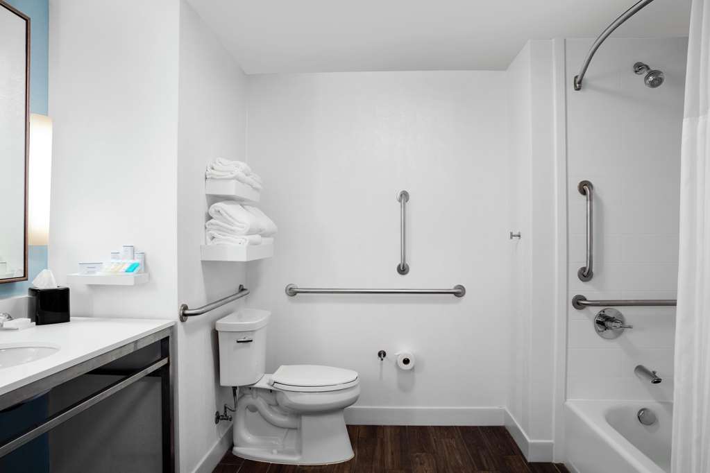 Фото Hilton Garden Inn Mobile Downtown