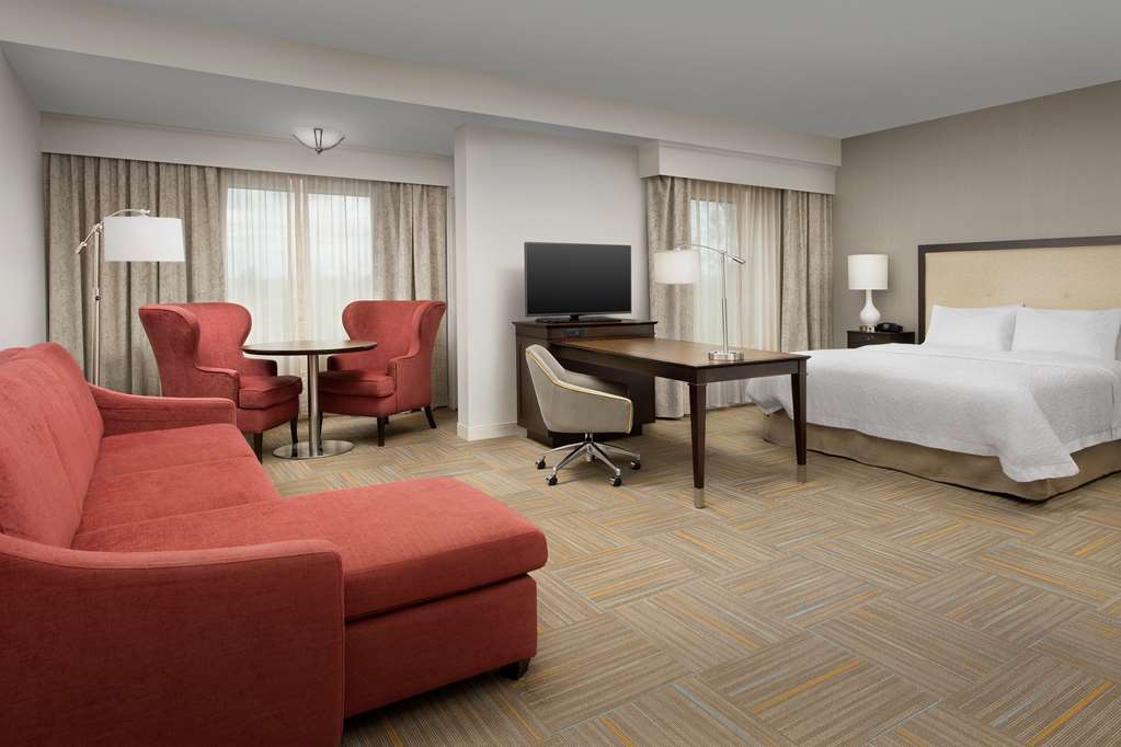 Фото Hampton Inn & Suites Phoenix Tempe