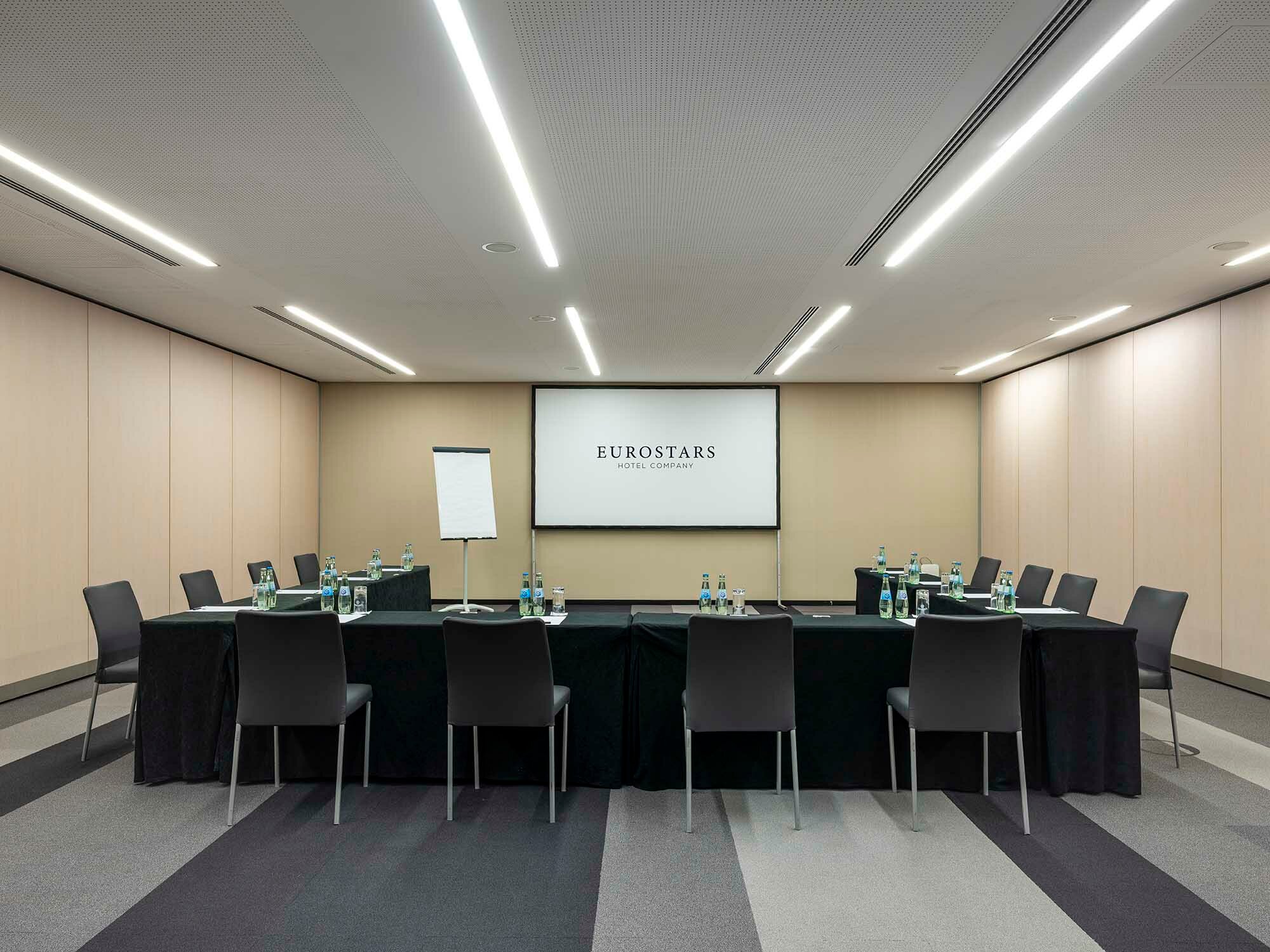 Фото Eurostars Book Hotel