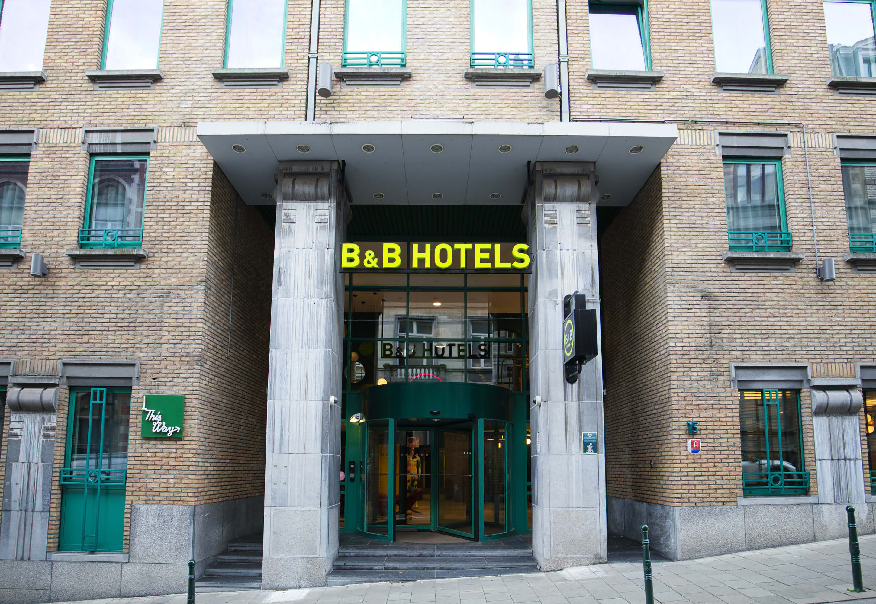 Фото B&b Hotel Brussels Centre Louise