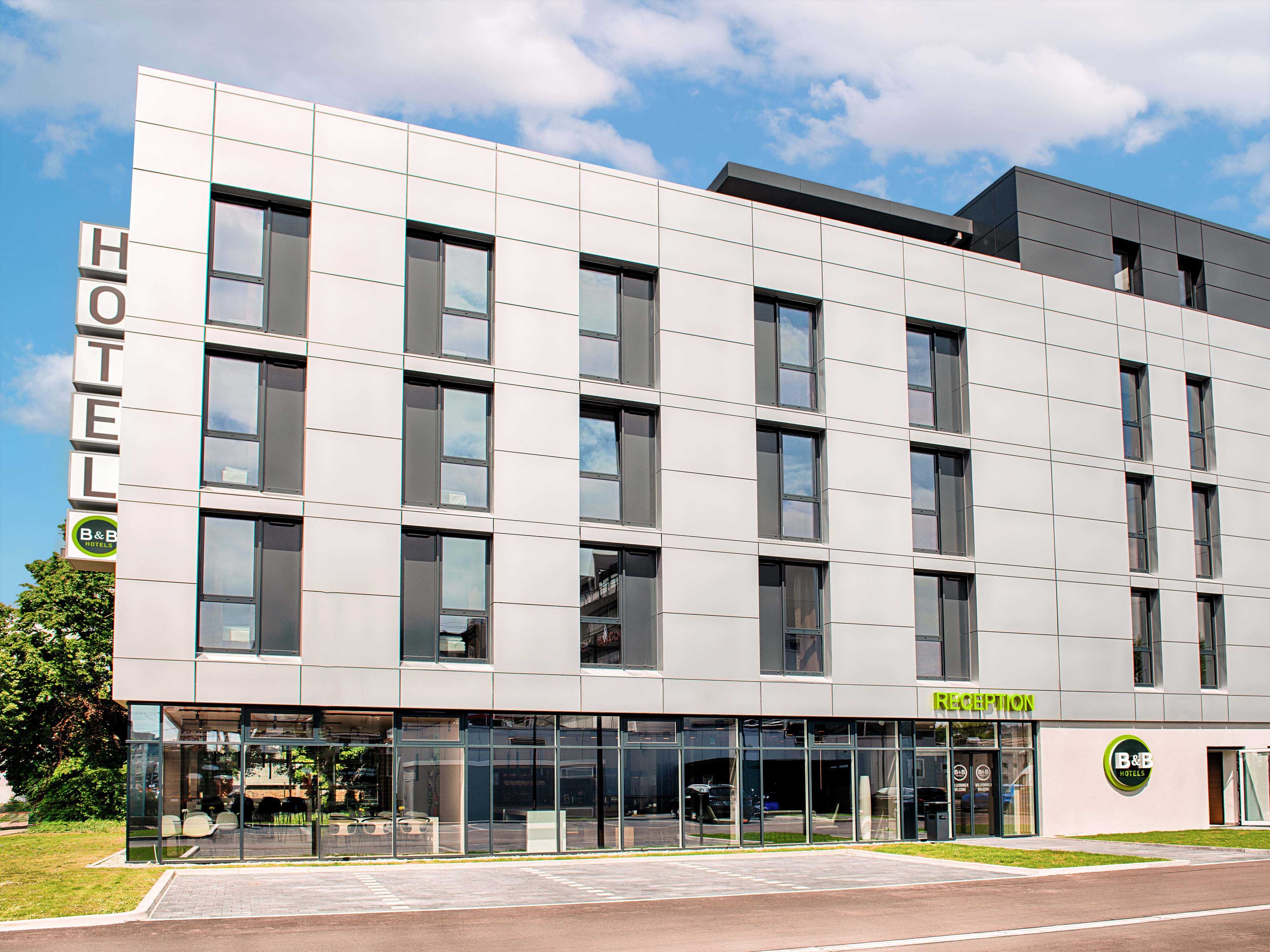 Фото B&b Hotel Stuttgart-Neckarhafen