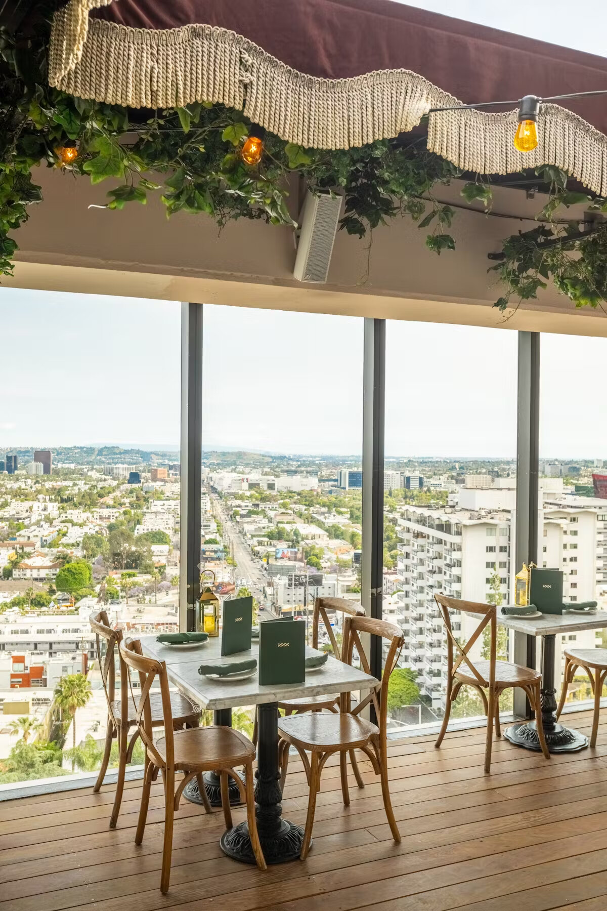 Фото 1 Hotel West Hollywood